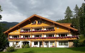 BAD MOOS - Dolomites Spa Resort